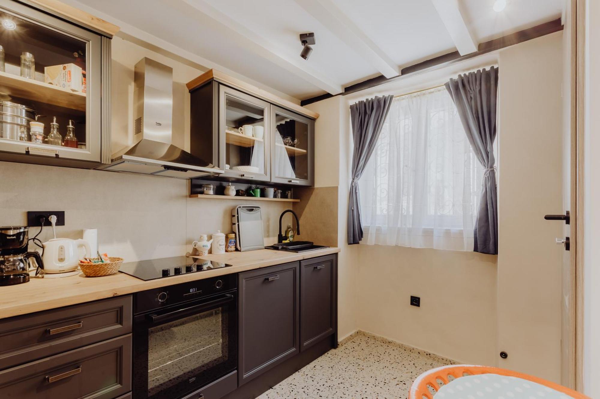 Apartma Twenty 5